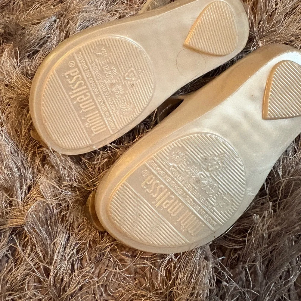 Mini Melissa Cream Dress Shoes with Cat Design
